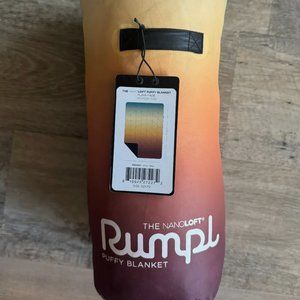 NWT Rumpl Nanoloft Puffy Blanket Playa Fade 1 Person
